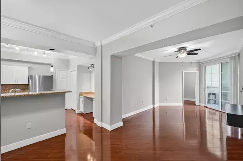 533 NE 3rd #405, Fort Lauderdale, FL 33301