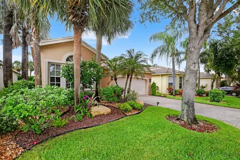 7859 Sundial Harbor Pt, Lake Worth, FL 33467