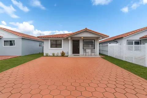 6562 W 22nd, Hialeah, FL 33016