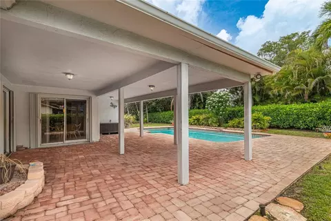 8277 NW 3rd, Coral Springs, FL 33071
