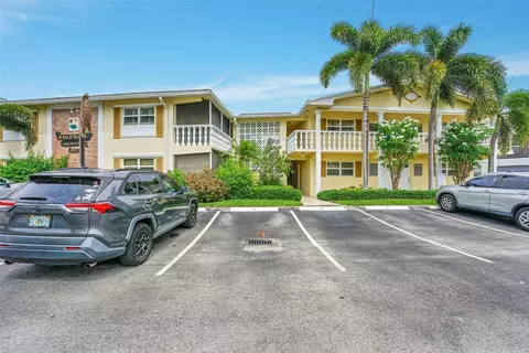 4820 NE 23rd #203, Fort Lauderdale, FL 33308