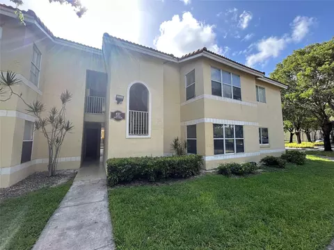 457 Vista Isle #2127, Plantation, FL 33325