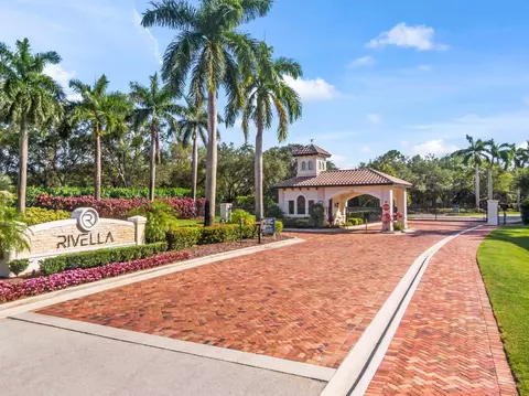 339 SE Via Sangro, Port St Lucie, FL 34952