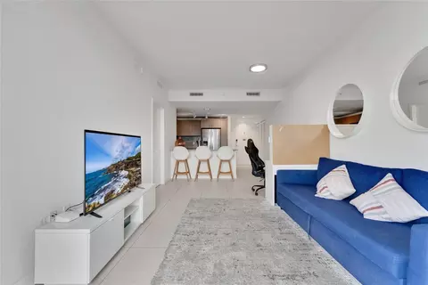5350 NW 84th #411, Doral, FL 33166