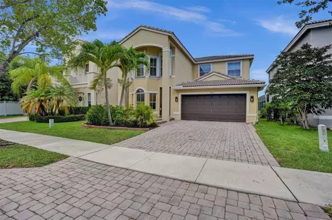 4283 S Magnolia Cir, Delray Beach, FL 33445