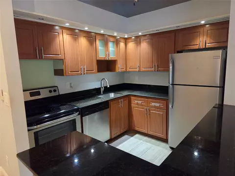 10403 E Clairmont Cir #209, Fort Lauderdale, FL 33321