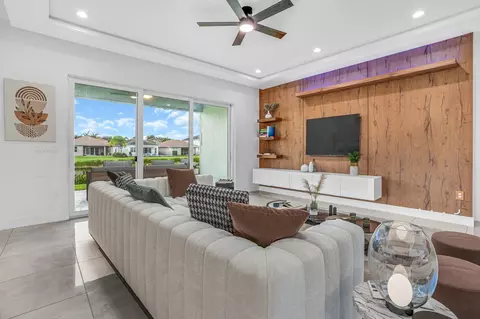 9647 Brook Isle, Delray Beach, FL 33446