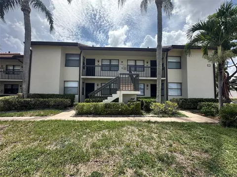 7673 Tahiti Ln #105, Lake Worth, FL 33467