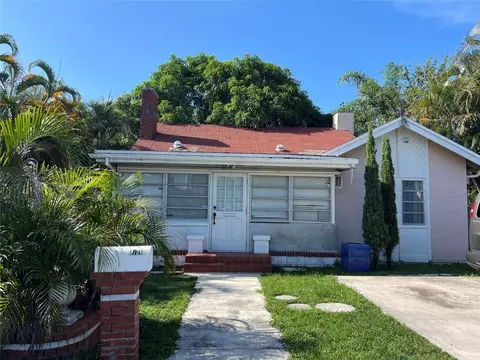 1719 Hayes, Hollywood, FL 33020