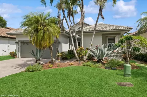 11709 Highland, Coral Springs, FL 33071