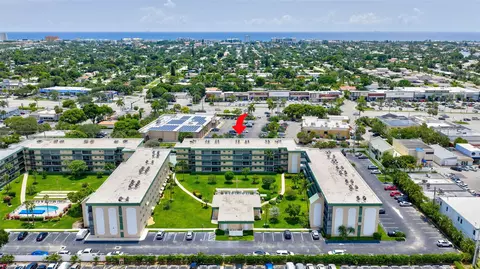 808 SE 7th St #105-B, Deerfield Beach, FL 33441