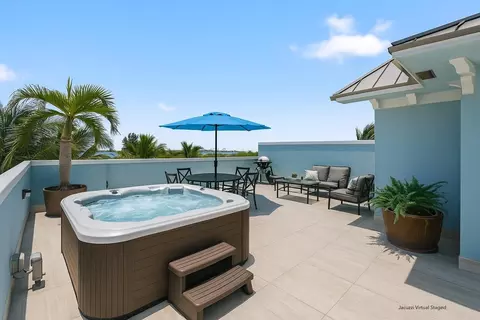 347 Oak St #B1, Hollywood, FL 33019