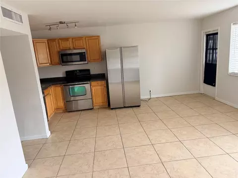 4051 NE 13th #52-3, Oakland Park, FL 33334