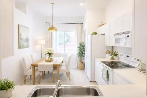 5914 Regal Glen Dr #205, Boynton Beach, FL 33437