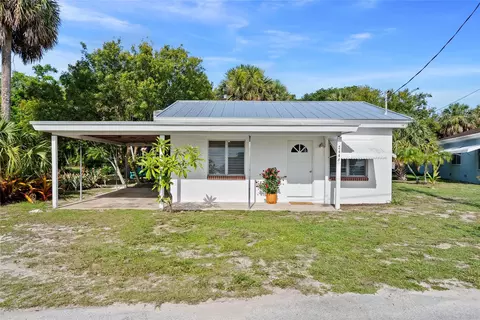2446 NE Hickory, Jensen Beach, FL 34957