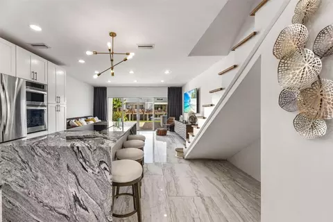 716 Rider, Boynton Beach, FL 33435