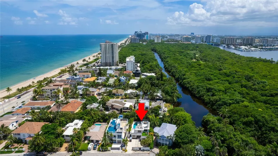 View/Area - 3304 NE 15th Ct, Fort Lauderdale, FL 33304 photo 9 of 9