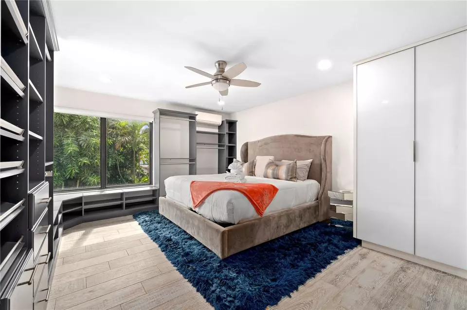 Bedroom - 3304 NE 15th Ct, Fort Lauderdale, FL 33304 photo 2 of 2