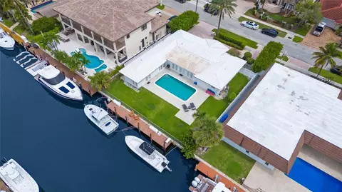 2670 NE 47th, Lighthouse Point, FL 33064