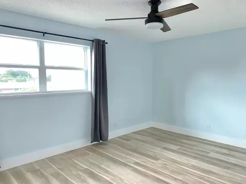 Bedroom - 2850 NE 14th St #306B, Pompano Beach, FL 33062 photo 1 of 2