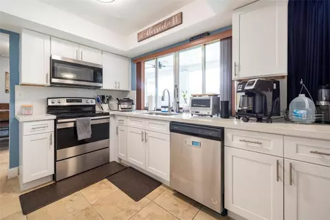 9081 NW 21st, Sunrise, FL 33322