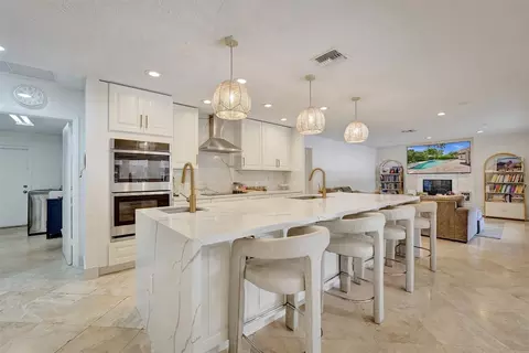 3401 N 31, Hollywood, FL 33021