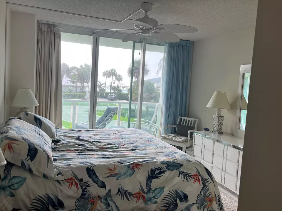 Bedroom - 333 NE 21st Ave #318, Deerfield Beach, FL 33441 photo 1 of 1