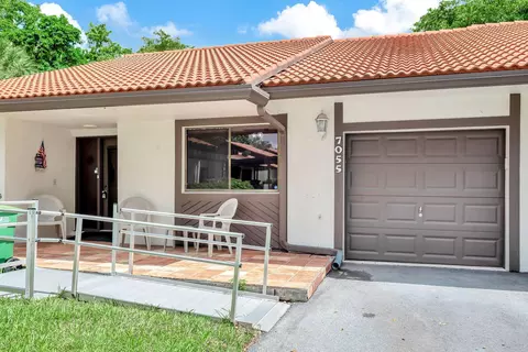 7055 Marlberry Ln #7055, Tamarac, FL 33321