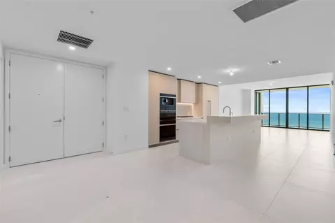 900 N Ocean Blvd #504, Pompano Beach, FL 33062