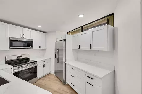 3825 Victoria, West Palm Beach, FL 33406