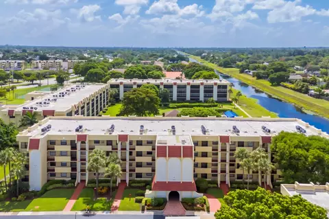 23380 Carolwood Ln #107, Boca Raton, FL 33428