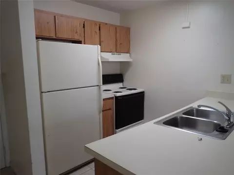 2771 Riverside #A115, Coral Springs, FL 33065