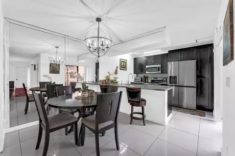 8437 N Coral #8437, North Lauderdale, FL 33068