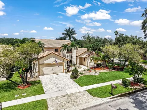 1881 NW 106th, Plantation, FL 33322