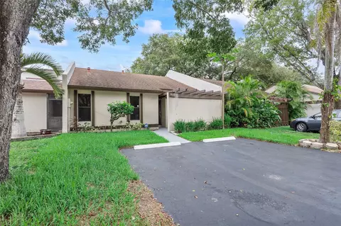 1651 NW 98th Way #1651, Pembroke Pines, FL 33024