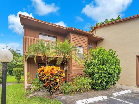 6198 Laurel Ln #B, Tamarac, FL 33319