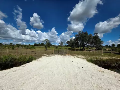 17019 NW 296th St, Okeechobee, FL 34972