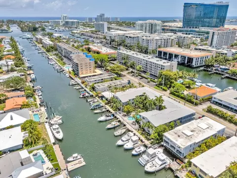 1535 SE 15th St #305, Fort Lauderdale, FL 33316