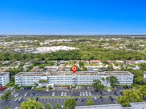 110 Royal Park #2G, Oakland Park, FL 33309