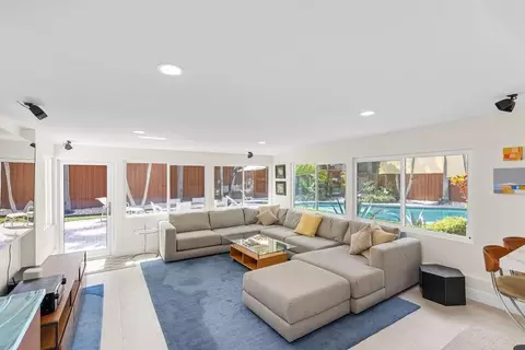 2632 NW 3rd, Wilton Manors, FL 33311
