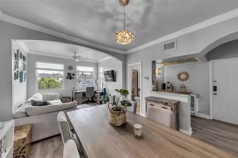 401 NE 16th Ave #4, Fort Lauderdale, FL 33301