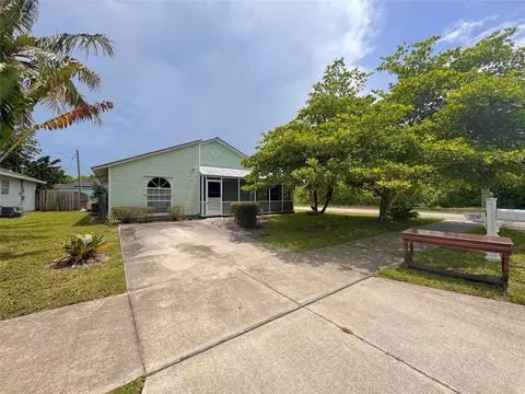 5359 SE Dell, Stuart, FL 34997