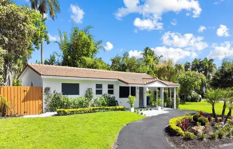 332 NE 29th St, Wilton Manors, FL 33334