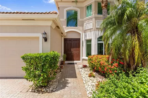 19311 SW 61st, Fort Lauderdale, FL 33332