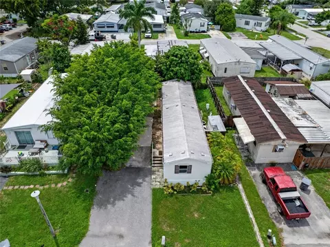 11908 Cove, Boca Raton, FL 33428