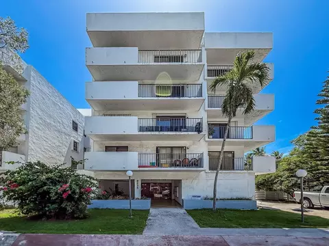 8255 Abbott #305, Miami Beach, FL 33141