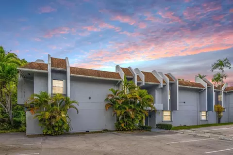 9231 SW 87 Ave #C9, Miami, FL 33176