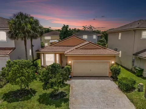7752 NW 18th, Pembroke Pines, FL 33024