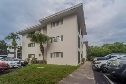 2445 SW 18th Ter #504, Fort Lauderdale, FL 33315