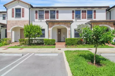 10956 W 32nd #10956, Hialeah, FL 33018
